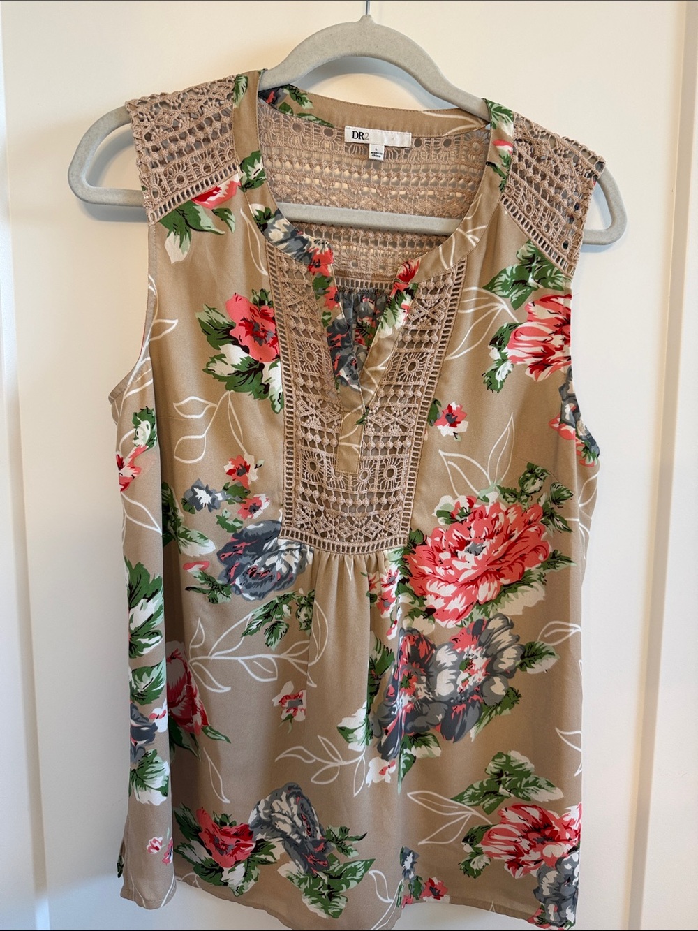 DR2 Taupe Floral Crochet-Yoke Sleeveless Camisole